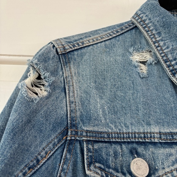 Blank NYC‎ Jean Jacket Raw Hem Distressed Destroyed Size XS Trucker Denim Coat - Picture 6 of 17